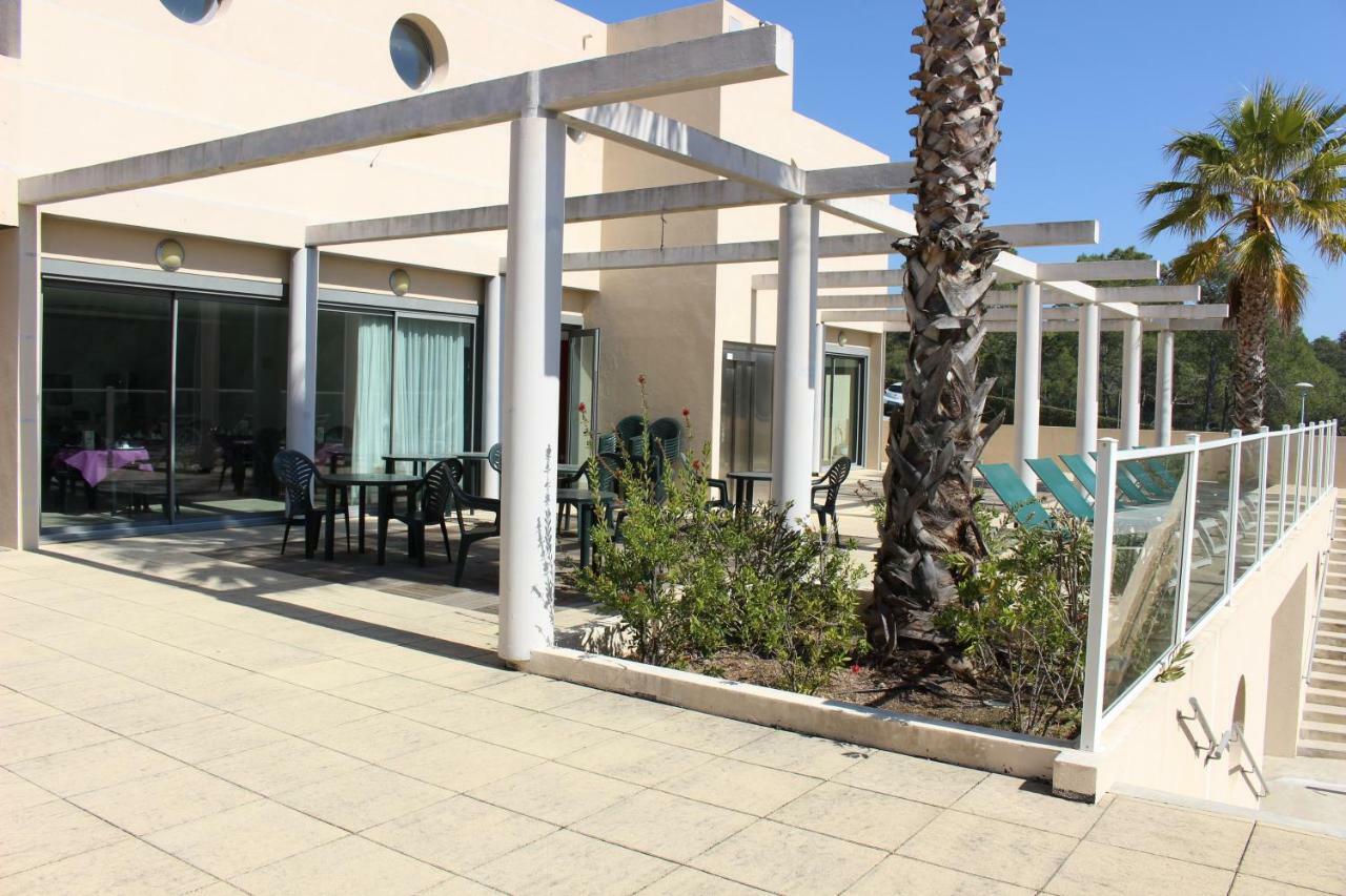 Residence Les Pins Parasols De La Roque รอกเกอบรูน-ซูร์-อาร์ฌ็องส์ ภายนอก รูปภาพ
